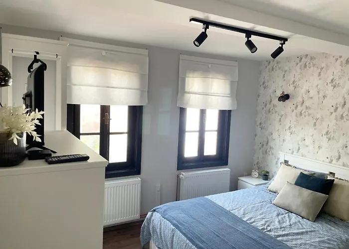 Stari Grad 1 Daire *